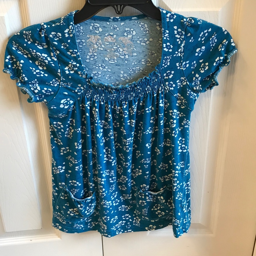 Blue floral shirt with pockets- Poof- SZ S(7/8)EUC